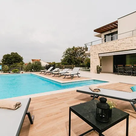 Villa B4 Dubrava (Sibenik-Knin)