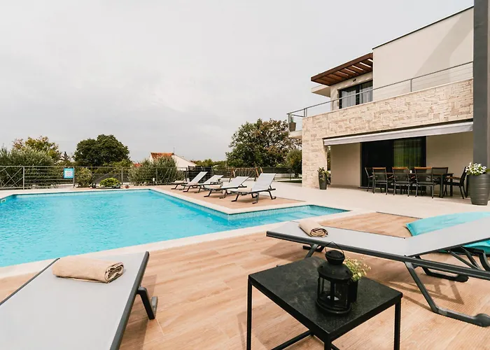 Villa B4 Dubrava (Sibenik-Knin)